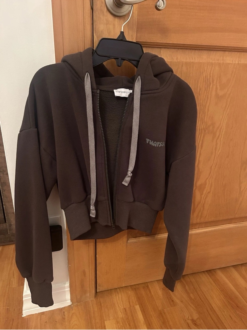 Cropped Brown Zip-Up Hoodie with Contrast Gray Drawstrings